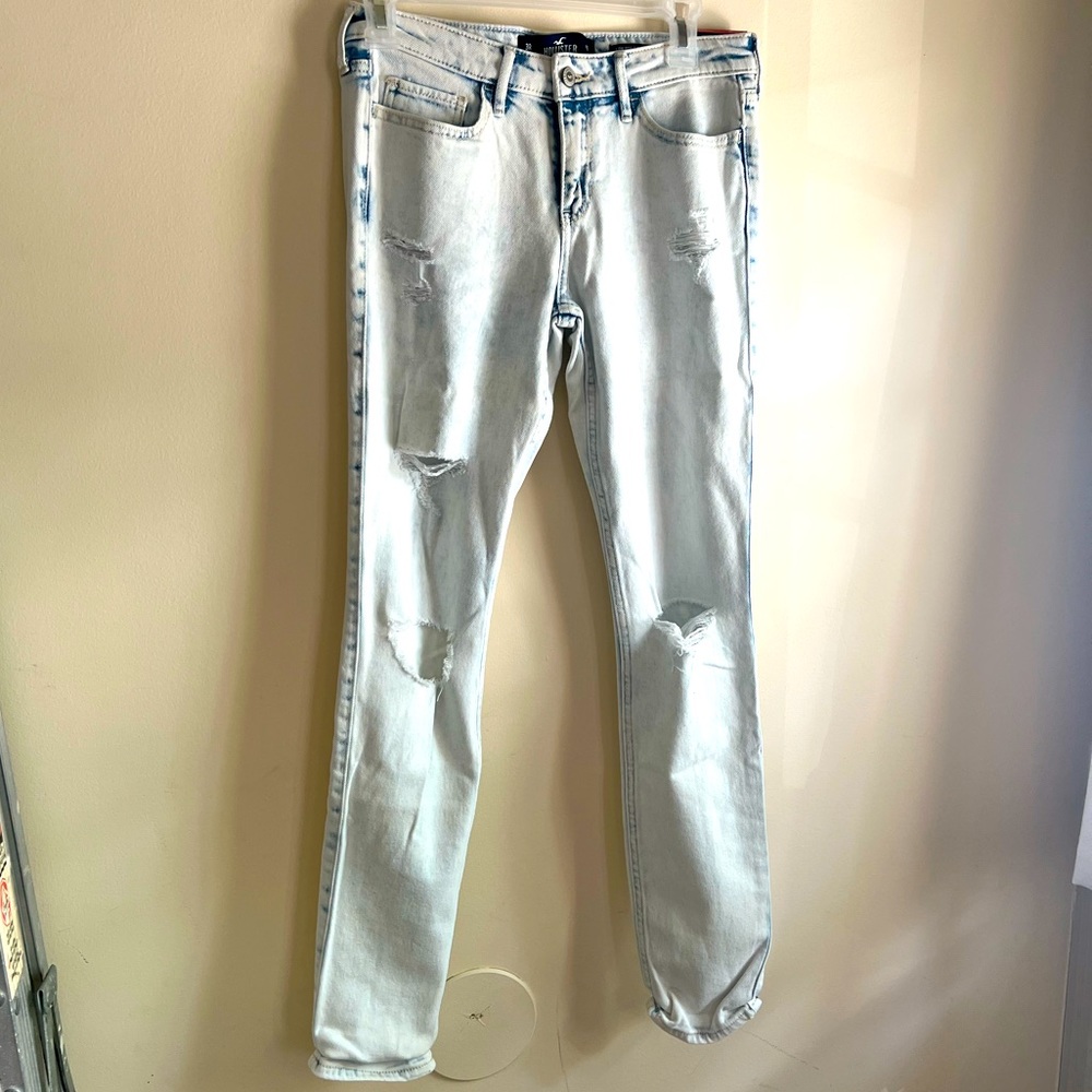 NWT!! Low rise super skinny Hollister jeans